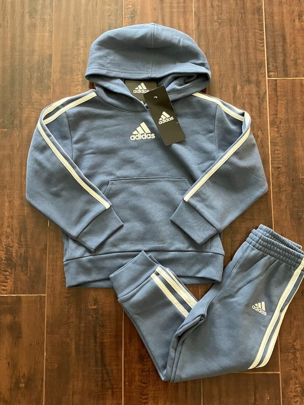 NWT Adidas Youth 2-piece Active Set - Size 4T